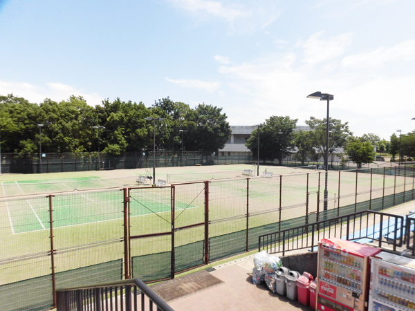 川越運動公園テニスコート